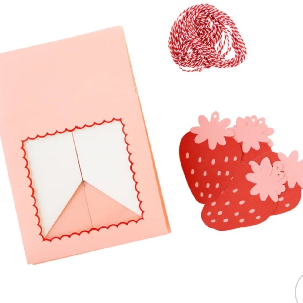 Cookie Treat Gift Boxes Baked Goodies My Minds Eye Strawberry 6 Box Tag Ribbon